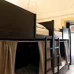 Auberge de jeunesse Wot New Social *