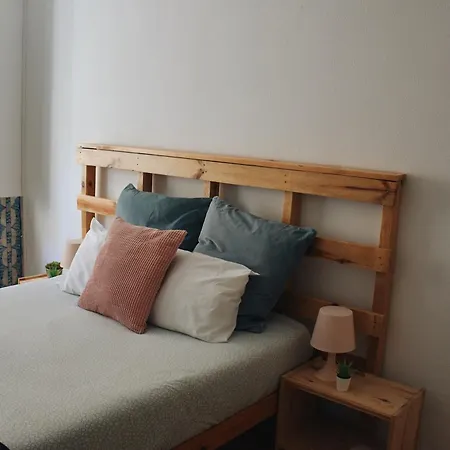 Wot New Lisbon Hostel *