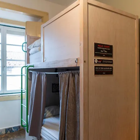 Hostel Wot New Social