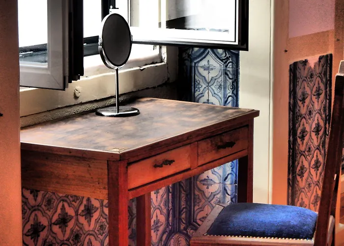 Hostel Wot New Social *