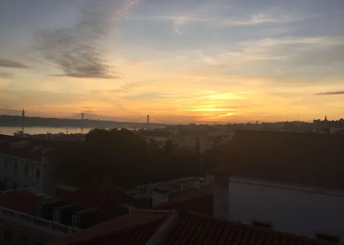 Wot New Social Lissabon