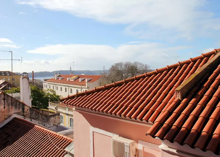 Wot New Social * Lisbona