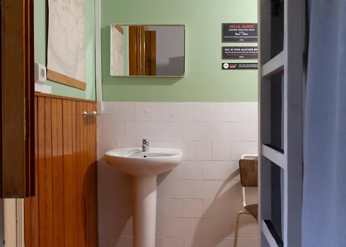 Wot New Social * Lisbona