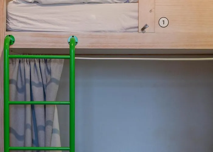 Wot New Social Ostello Lisbona